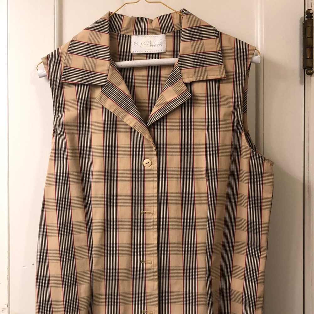 Burberry esque top